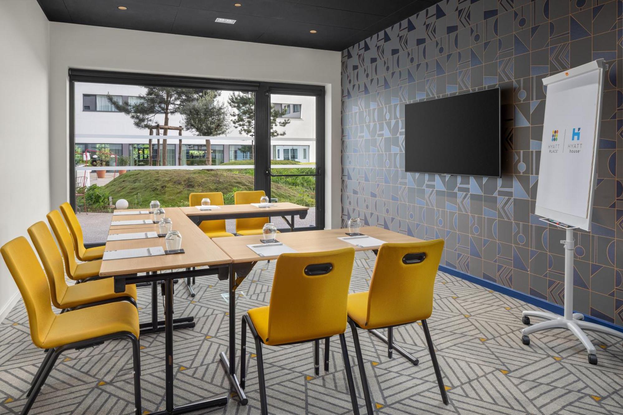 Hyatt Place Paris Charles De Gaulle Airport Роаси ан Франс Екстериор снимка